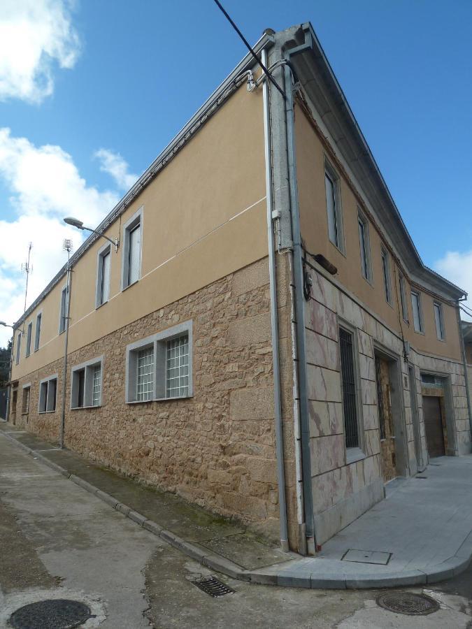 Alojamiento Vut Rupurupay C Aldeadavila de la Ribera Bagian luar foto